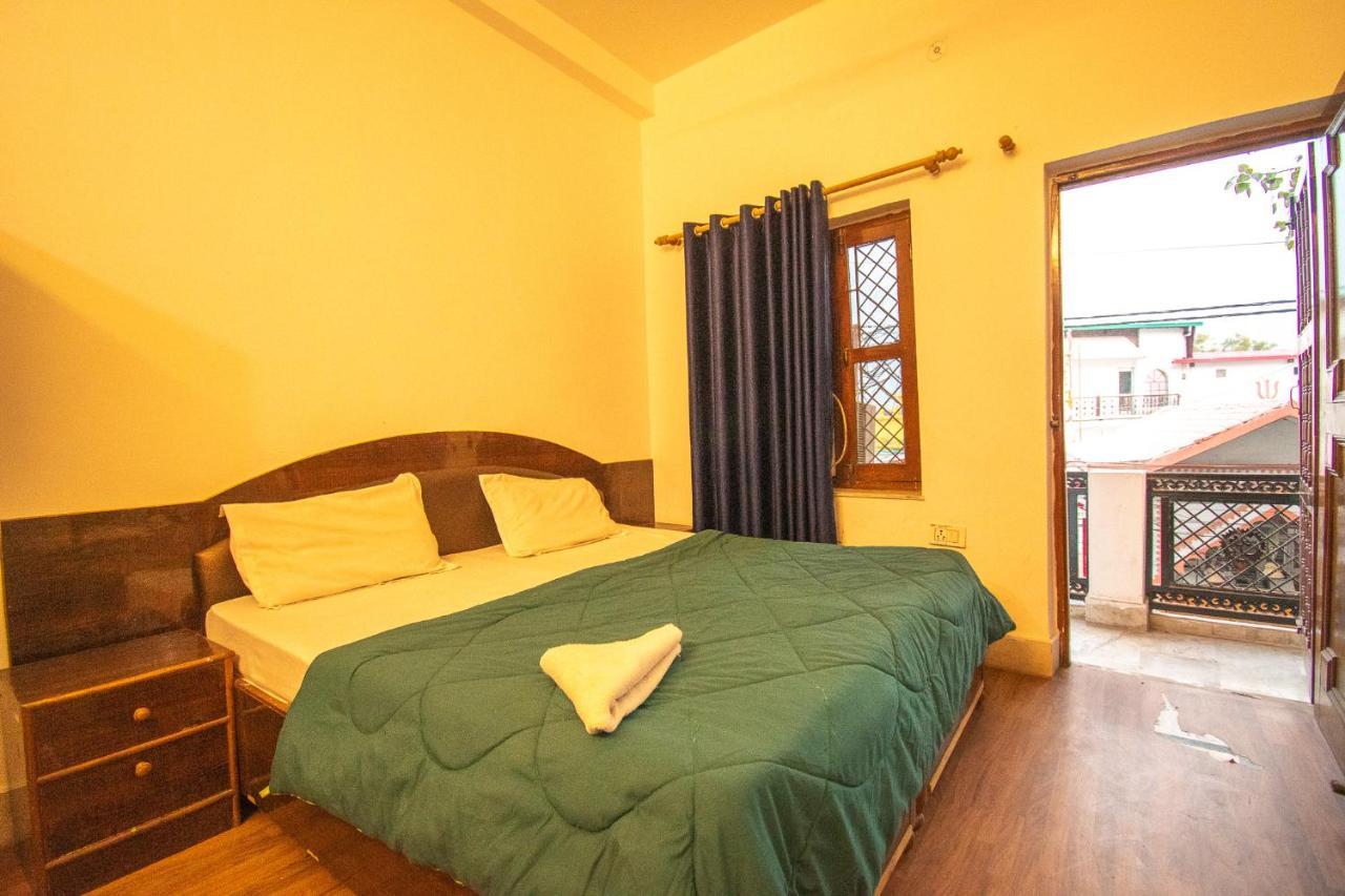 Unplan By Tatsat Hostel Rishikesh Exterior photo